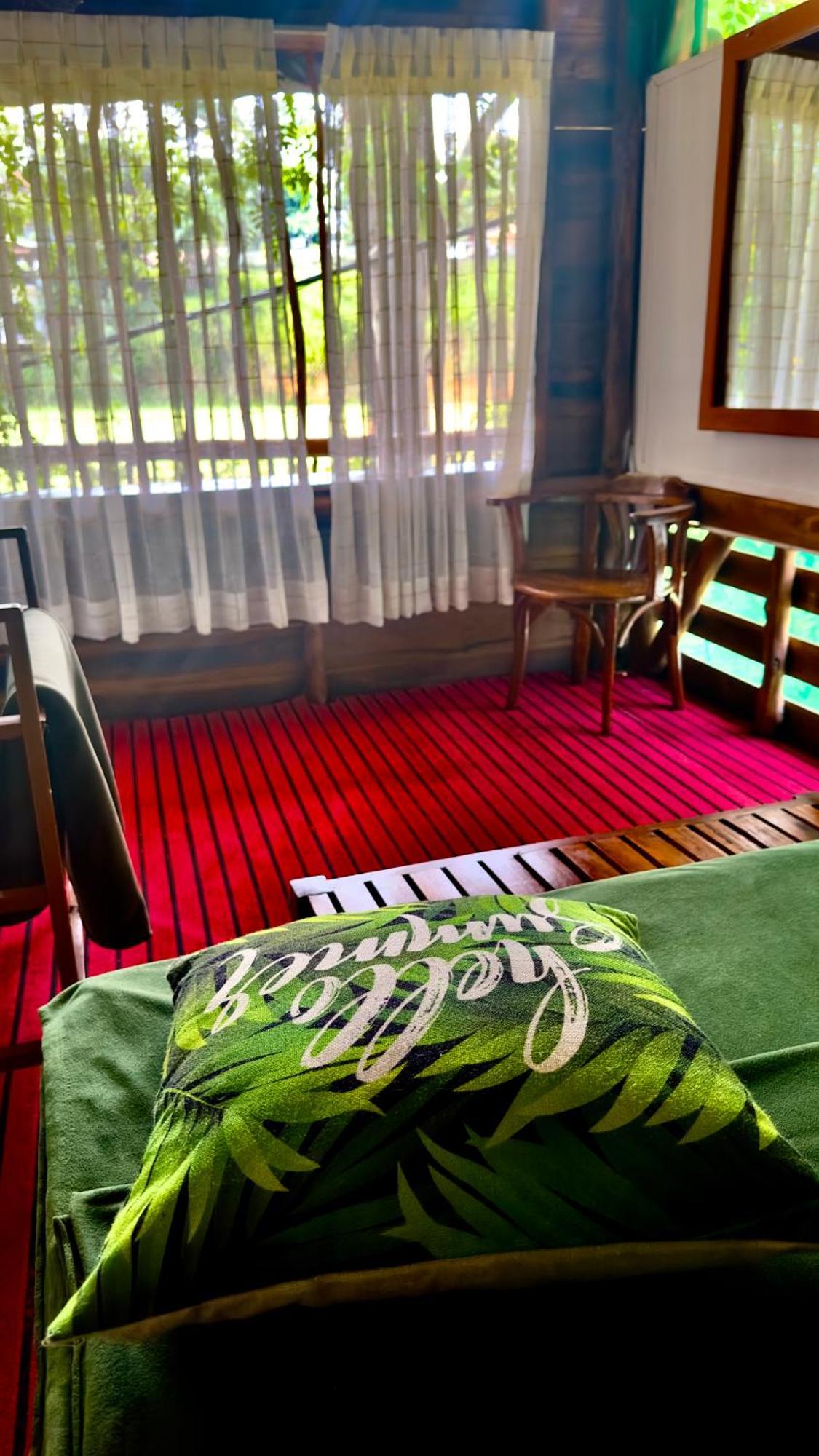 A Lounge Hostel And Cafe Ella Ngoại thất bức ảnh