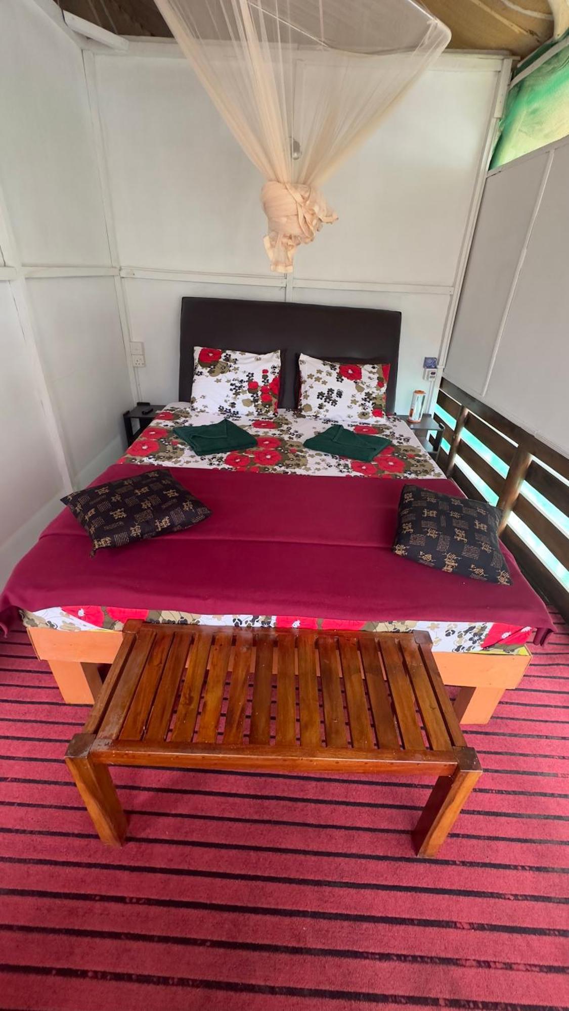 A Lounge Hostel And Cafe Ella Ngoại thất bức ảnh